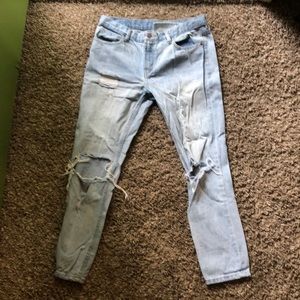 Low Rise Boyfriend Jeans
